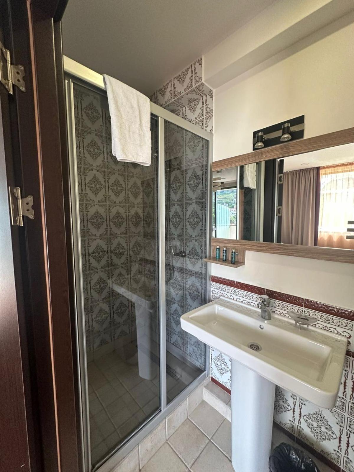 טביליסי Hotel Beka Palace מראה חיצוני תמונה